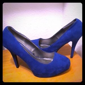 Torrid blue suede type heels size 10